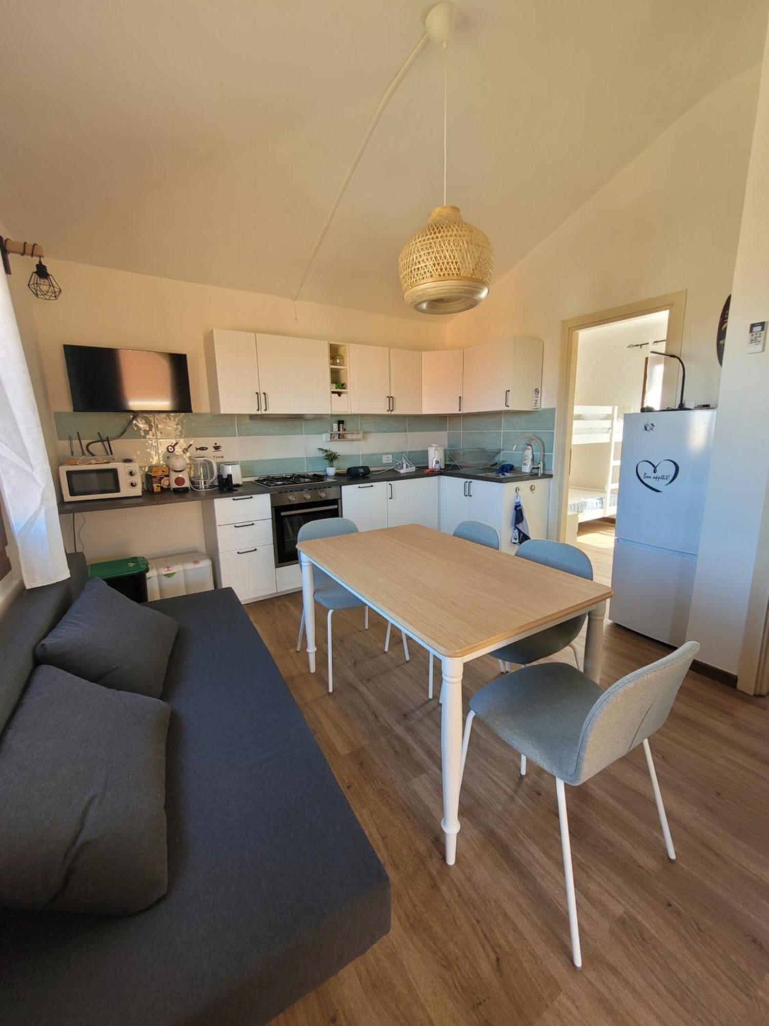 Surf House Mirice Apartment Vignola Mare Ngoại thất bức ảnh